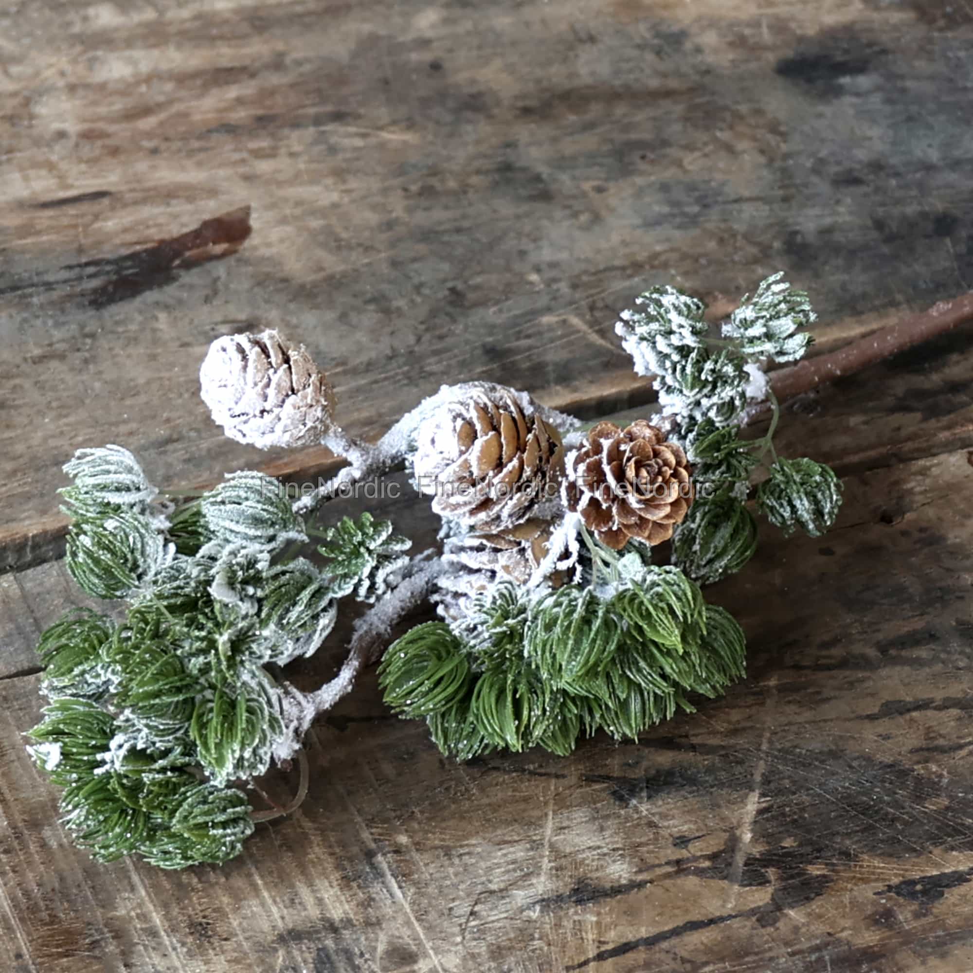 Chic Antique Fleur Künstliche Zedernzweig mit Tannenzapfen
